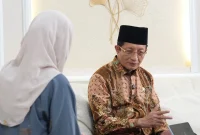 elangtigaglobalnew, Jakarta -Kementerian Agama (Kemenag) RI terus mengakselerasi pengembangan Kurikulum Berbasis Cinta (KBC) sebagai terobosan dalam pendidikan agama yang menitikberatkan pada penanaman nilai kasih sayang, toleransi, kepedulian sosial, serta tanggung jawab terhadap lingkungan hidup. Melalui pendekatan ini, pendidikan agama tidak hanya berfokus pada penguasaan teori, tetapi juga diarahkan untuk membentuk karakter dan perilaku peserta didik dalam kehidupan nyata.